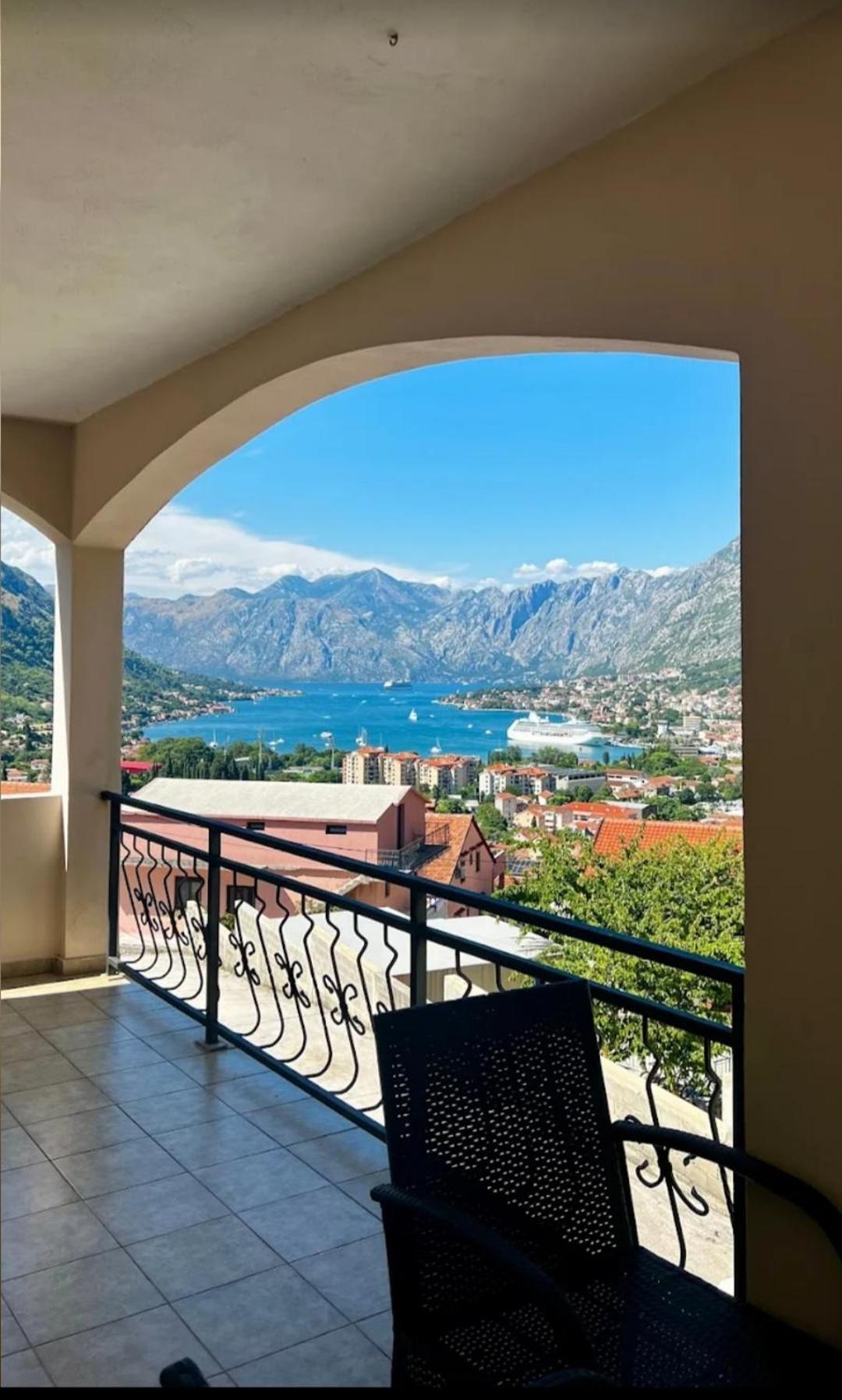 Apartments Marko Maros Kotor Room photo